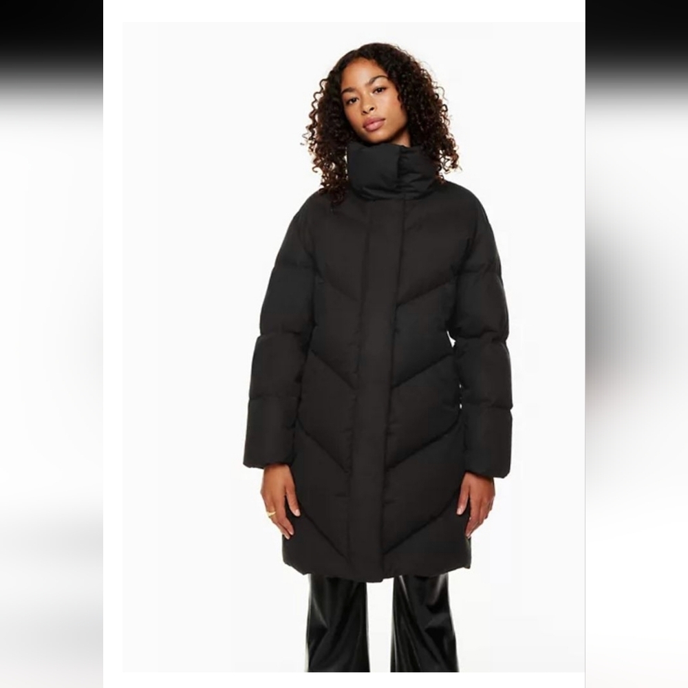 The Cloud Puff Mid by Wilfred, black, size XS